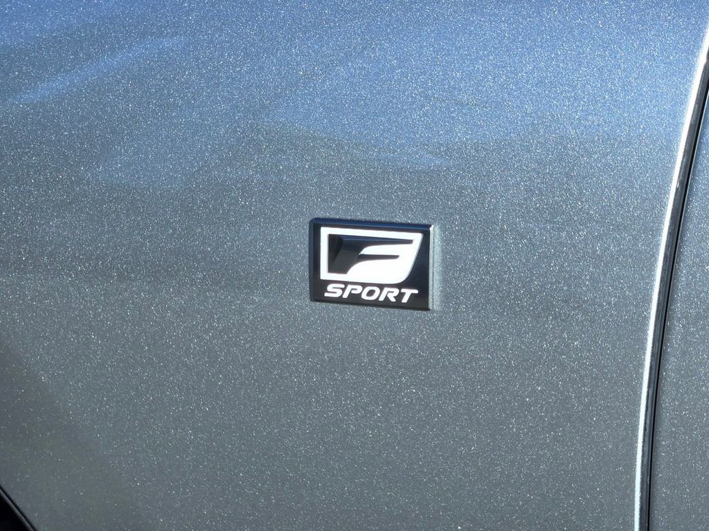Used 2021 Lexus LS 500 F Sport w/ Accessory Package (Z1) image 10