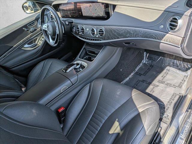 Used 2018 Mercedes-Benz S 560 Sedan image 21