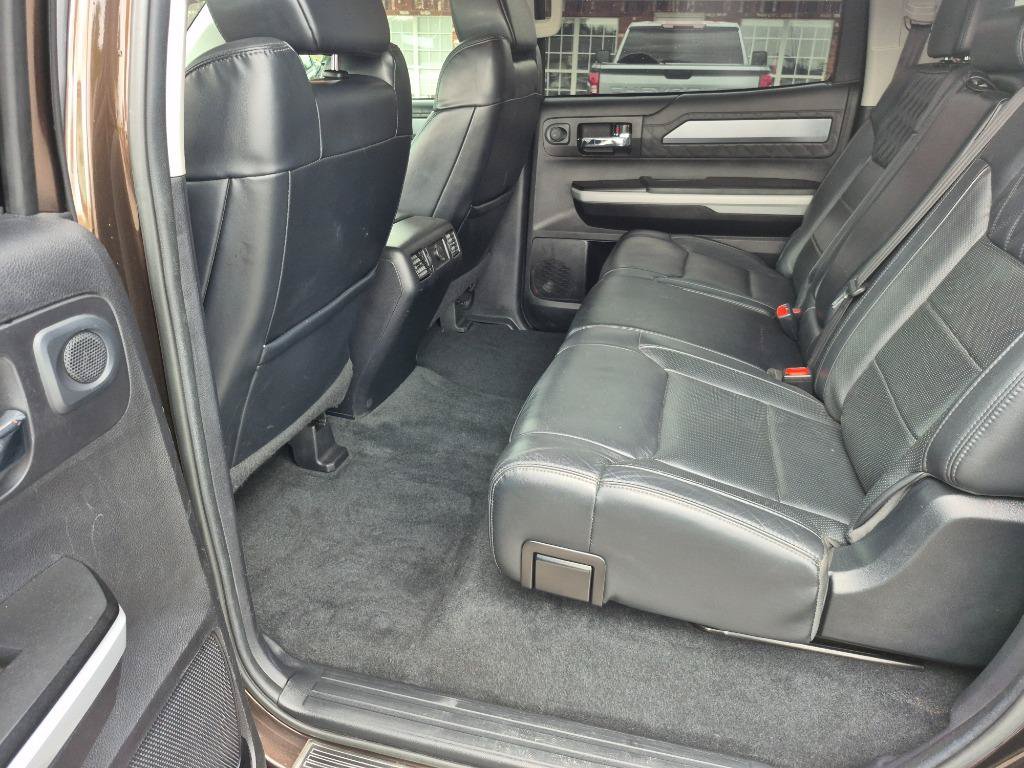 Used 2021 Toyota Tundra Platinum AWD/4WD image 27