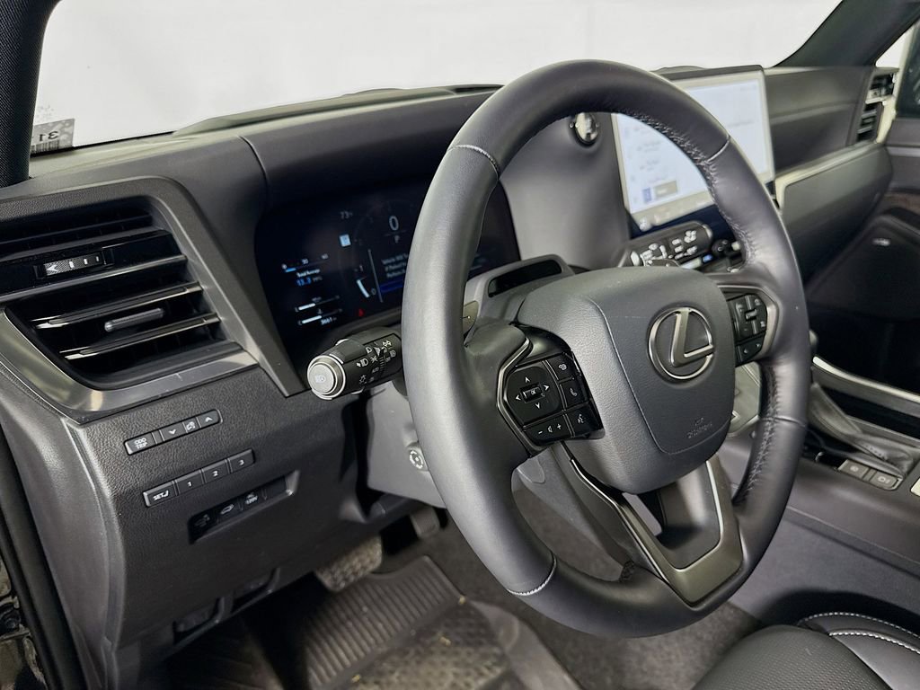 Certified 2024 Lexus GX 550 w/ Accessory Package (Z1) image 7