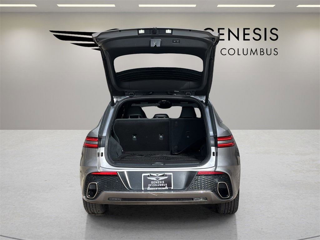 Used 2022 Genesis GV70 2.5T w/ Advanced Package image 9