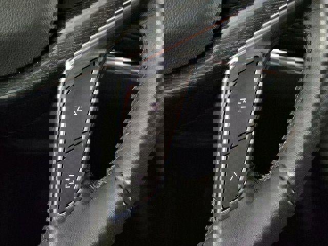 Certified 2022 Cadillac XT5 Premium Luxury image 19