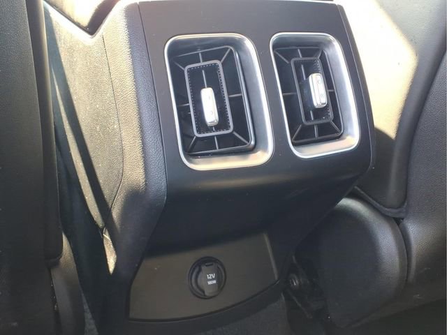 Used 2024 Kia Sorento S AWD/4WD image 25