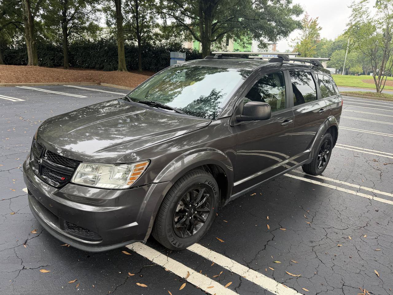 Used 2020 Dodge Journey SE w/ Blacktop Package