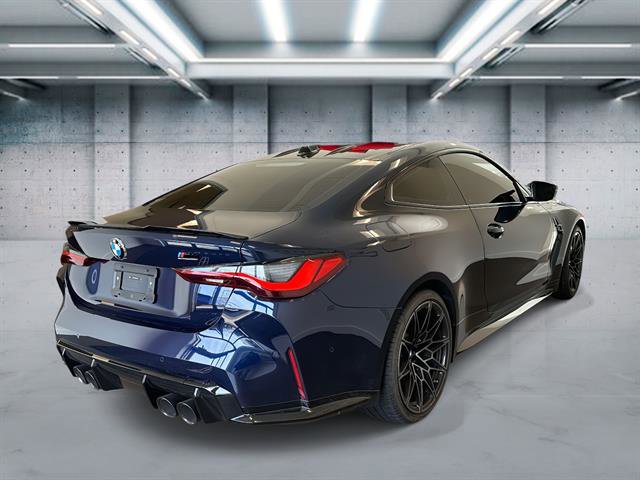 Used 2024 BMW M4 Competition w/ Executive Package image 3