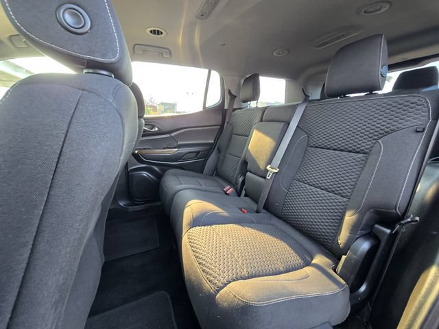 Used 2019 GMC Acadia SLE AWD/4WD image 18