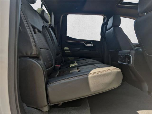 Used 2022 Chevrolet Silverado 1500 High Country w/ Z71 Off-Road Package AWD/4WD image 19