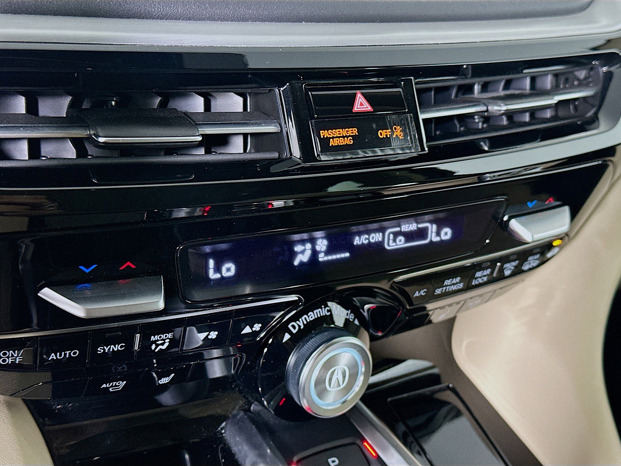 Used 2024 Acura MDX FWD w/ Technology Package image 23