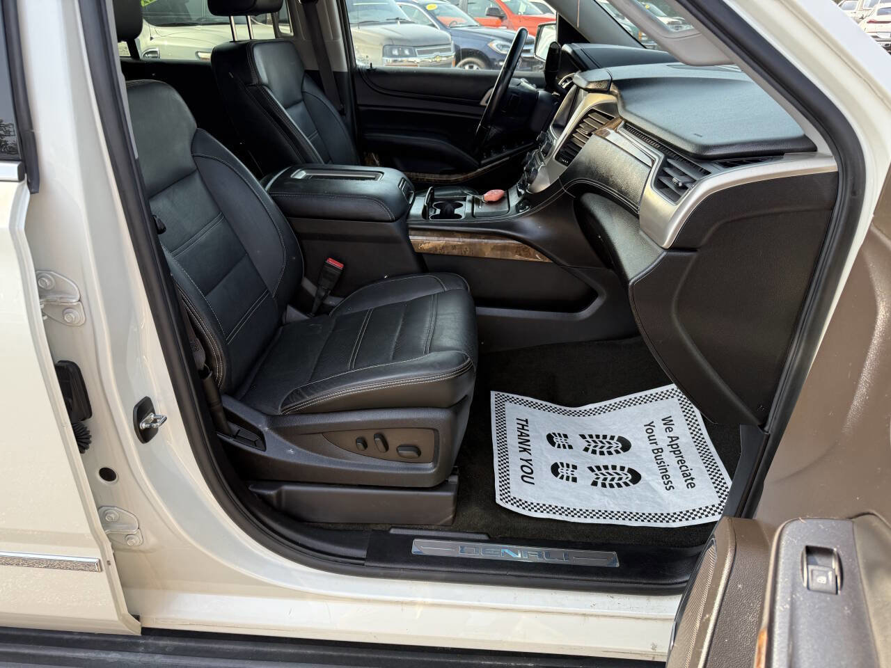 Used 2015 GMC Yukon XL Denali w/ Open Road Package image 29