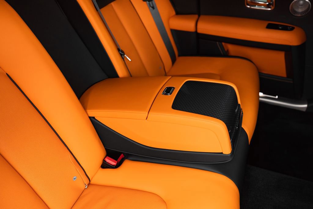 Used 2025 Rolls-Royce Ghost Black Badge image 34