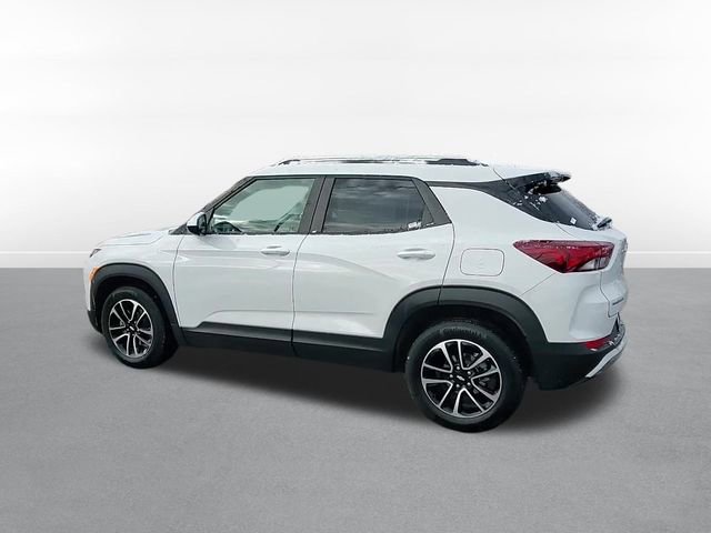 Used 2025 Chevrolet TrailBlazer LT image 5