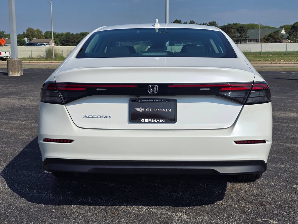 Used 2023 Honda Accord EX image 15