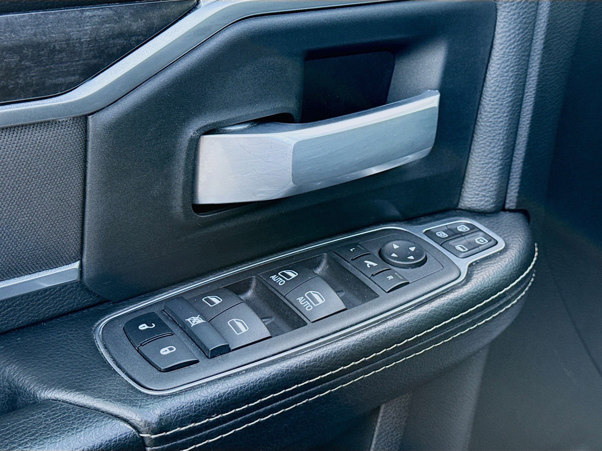 Used 2024 RAM 2500 Big Horn image 21