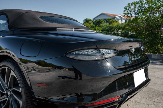 Used 2025 Bentley Continental GT Speed image 74