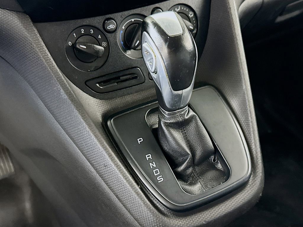 Used 2017 Ford Transit Connect XL image 15