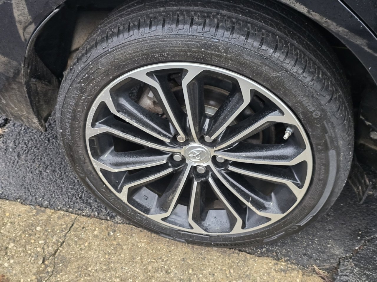 Used 2016 Toyota Corolla S image 24