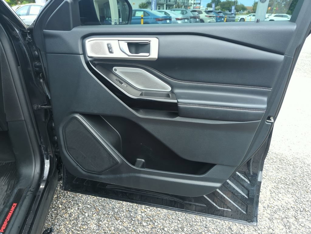 Used 2021 Ford Explorer ST w/ Equipment Group 401A AWD/4WD image 37