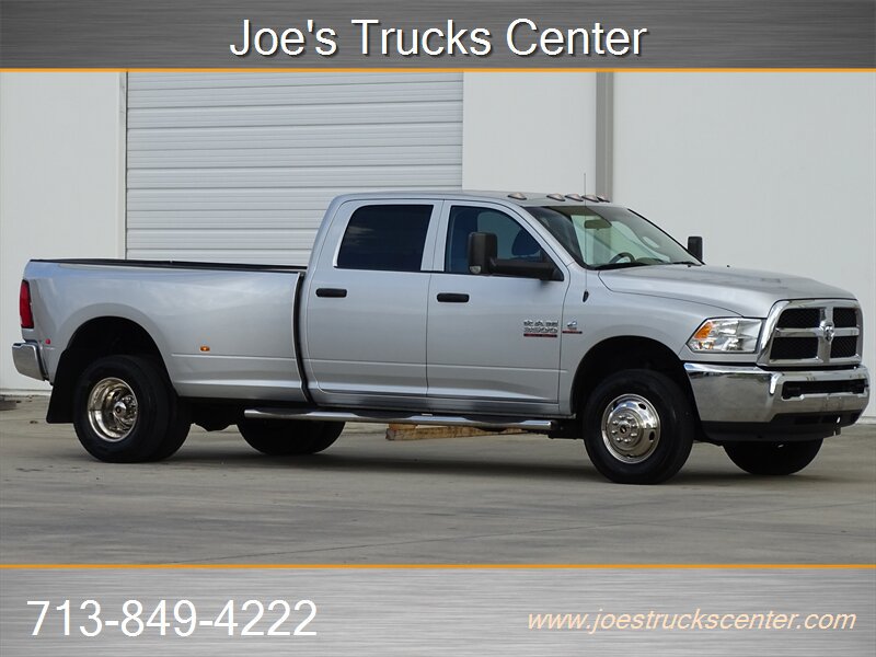 Used 2018 RAM 3500 Tradesman w/ Chrome Appearance Group AWD/4WD image 8