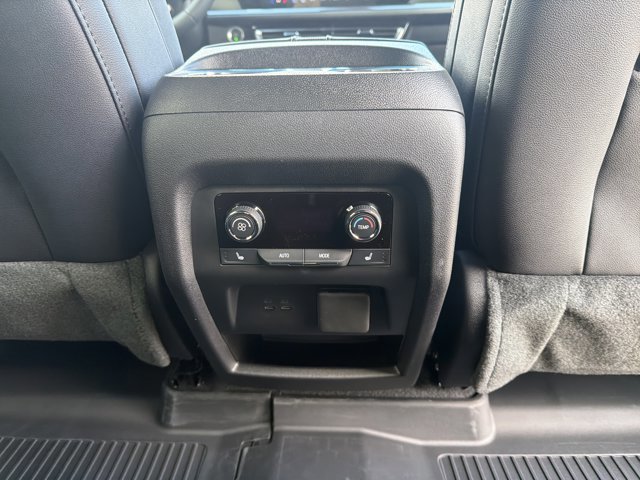 New 2026 Chevrolet Traverse High Country w/ LPO, Floor Liner Package image 31