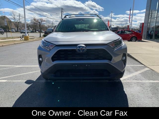 Used 2020 Toyota RAV4 XLE w/ XLE Grade Weather Package image 9