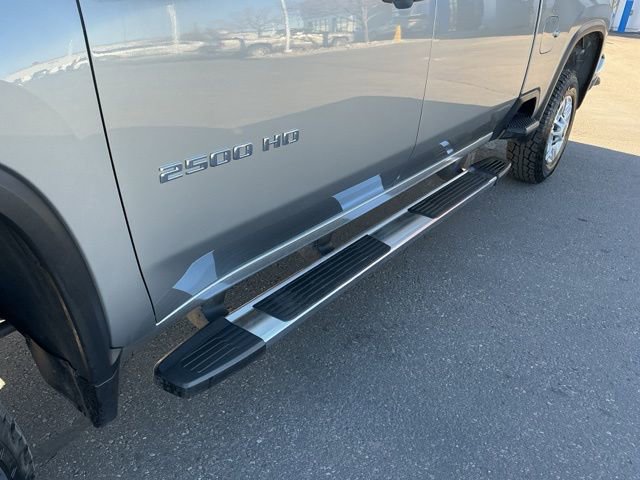 Used 2025 Chevrolet Silverado 2500 LT w/ Convenience Package image 12
