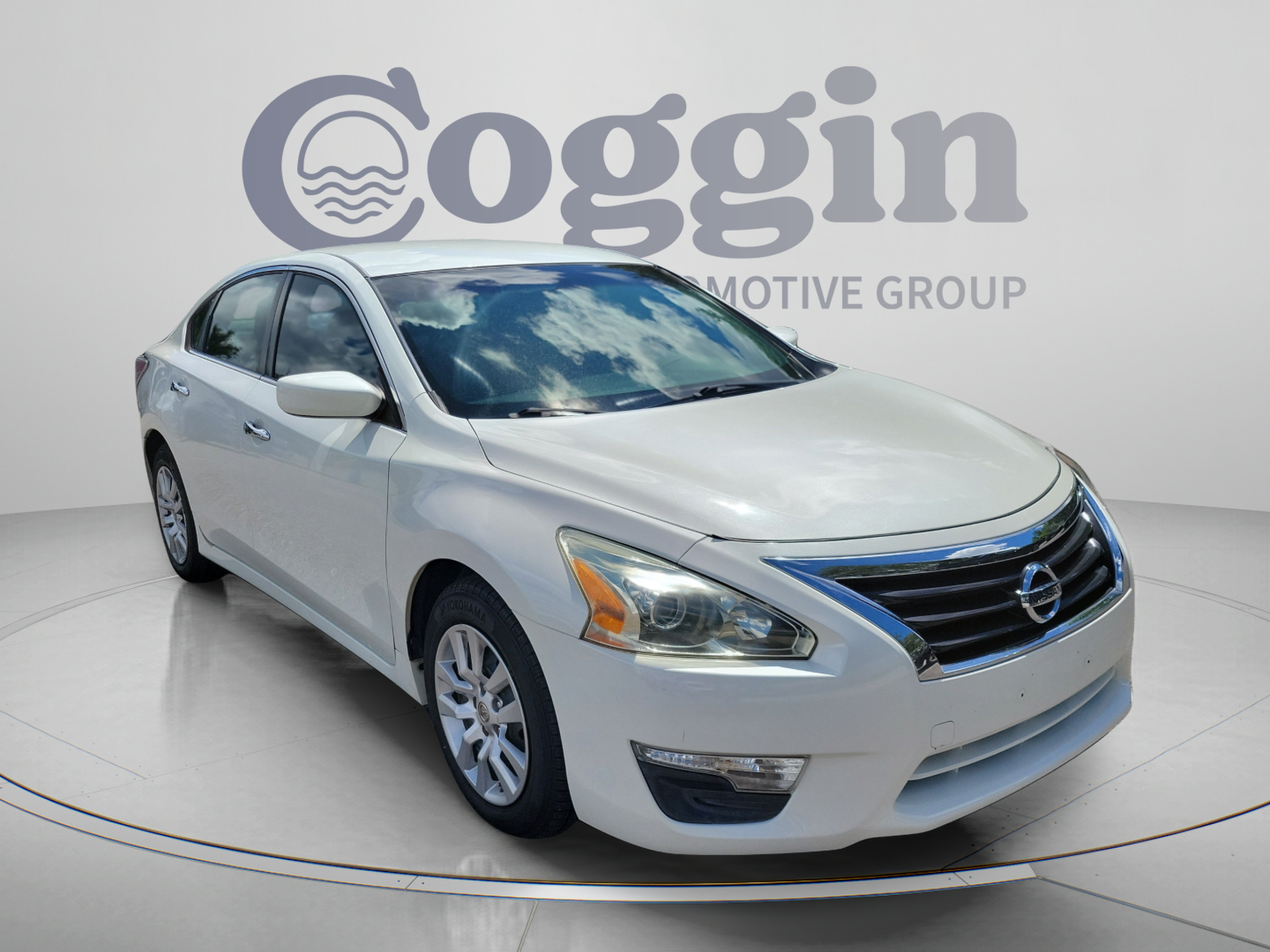 Used 2014 Nissan Altima 2.5 S FWD image 4