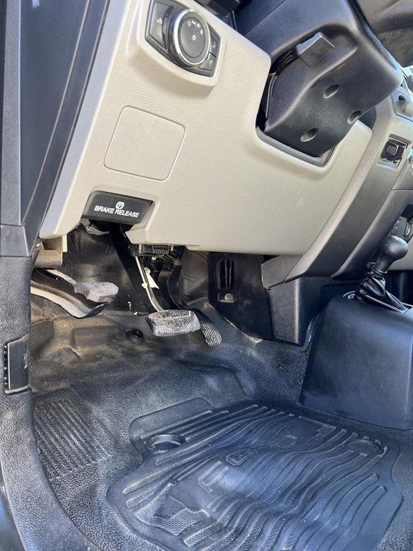 Used 2019 Ford F550 4x4 Regular Cab Super Duty image 11