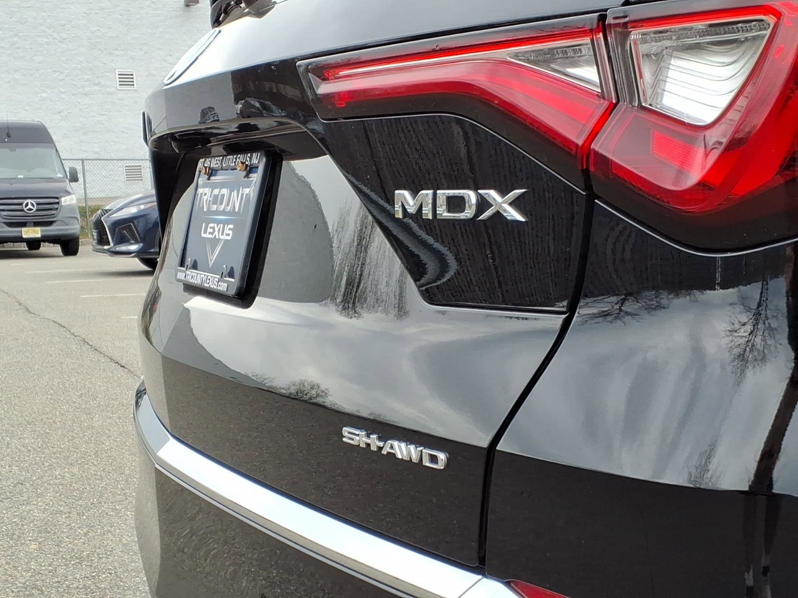 Used 2024 Acura MDX SH-AWD w/ Technology Package image 7