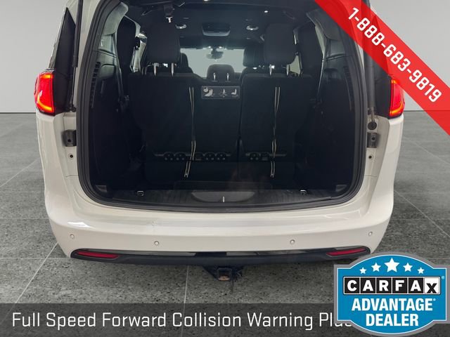 Used 2019 Chrysler Pacifica Touring Plus w/ Advanced Safetytec Group image 14