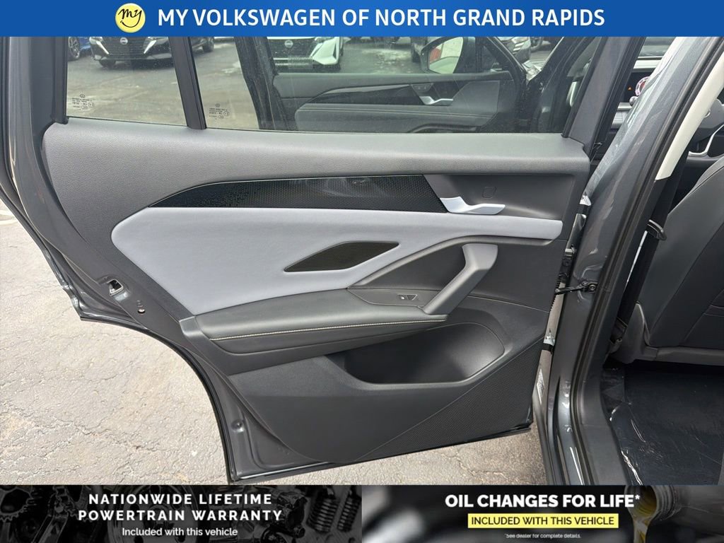 New 2026 Volkswagen Tiguan SE image 20