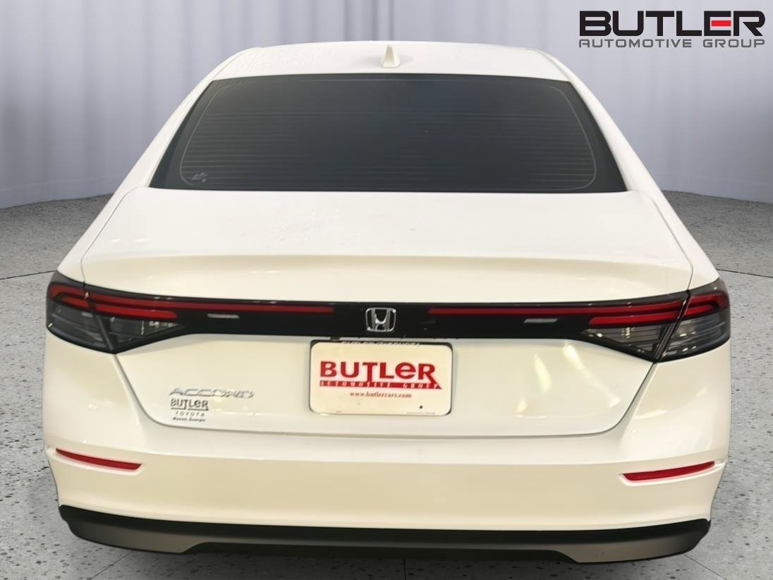 Used 2024 Honda Accord EX image 5