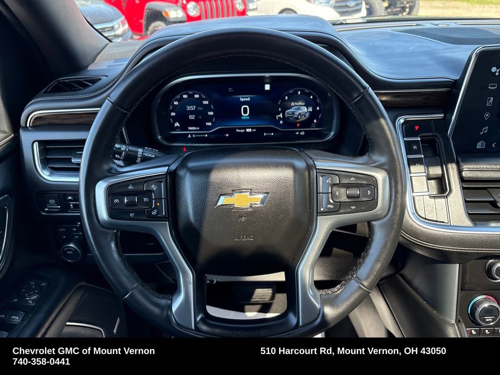 Used 2023 Chevrolet Suburban Premier AWD/4WD image 18