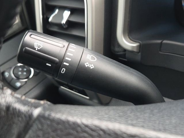 Certified 2022 Ford F250 Lariat w/ Chrome Package image 44