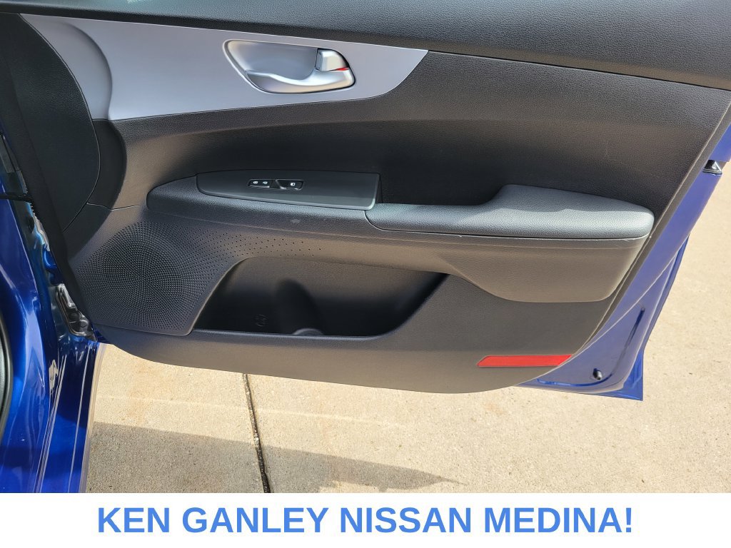 Used 2023 Kia Forte LXS w/ LXS Technology Package FWD image 49