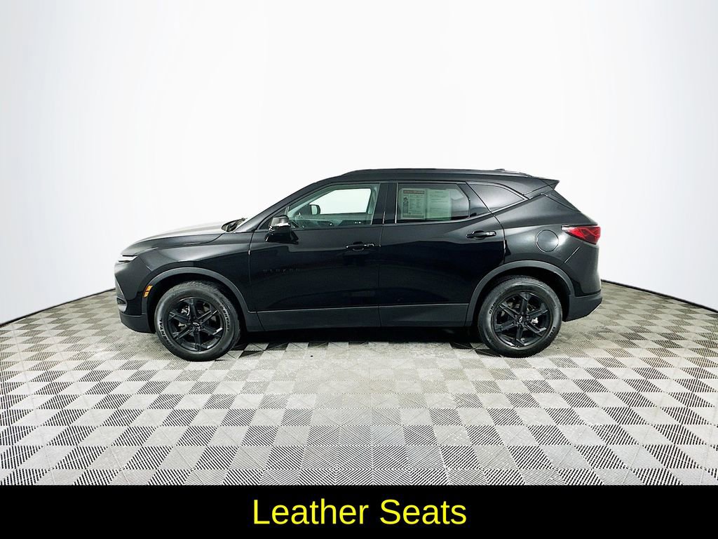Used 2024 Chevrolet Blazer LT w/ Midnight/Sport Edition image 6
