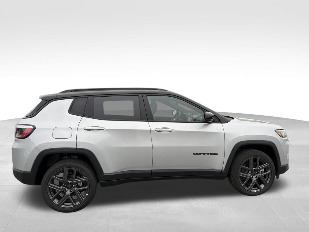 New 2026 Jeep Compass Limited w/ Sun, Sound & Navigation Group image 9