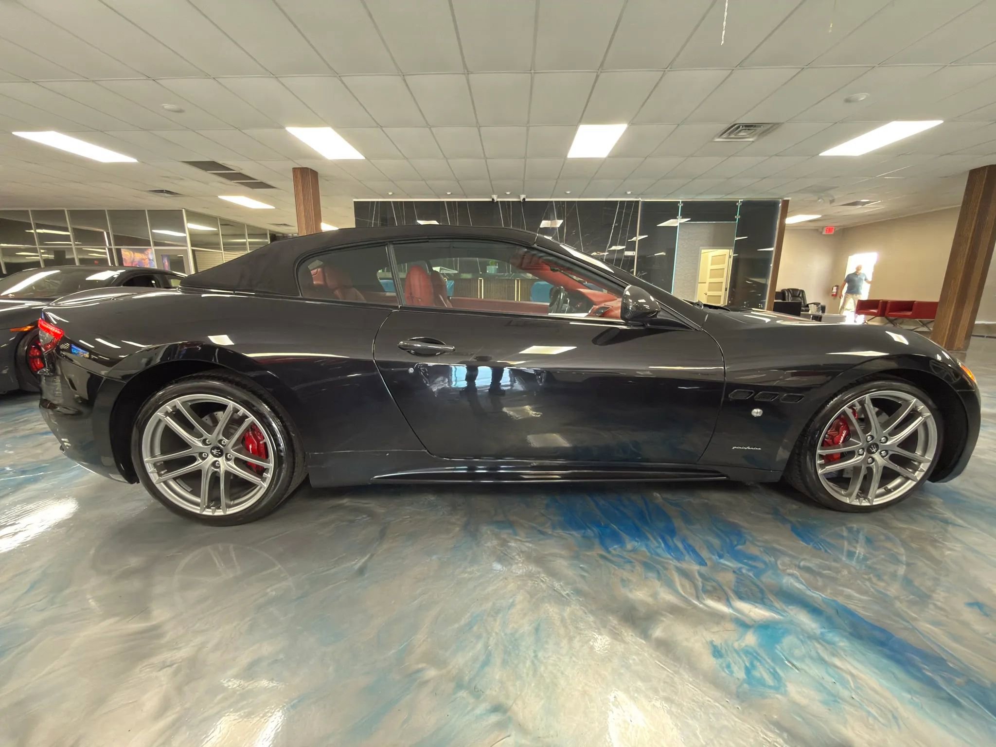 Used 2019 Maserati GranTurismo Sport RWD image 9