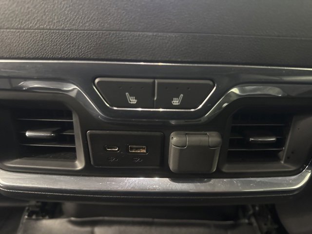 Used 2019 Chevrolet Silverado 1500 High Country image 21