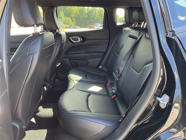New 2026 Jeep Compass Limited image 9