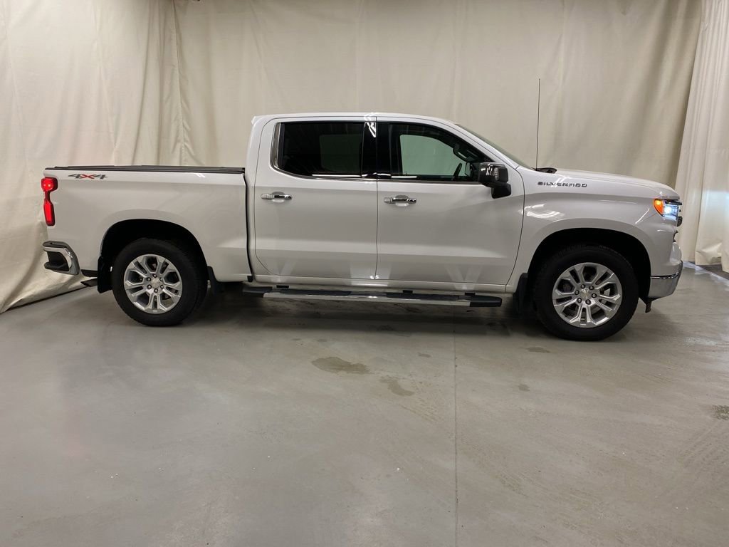Used 2024 Chevrolet Silverado 1500 LTZ w/ LTZ Premium Package image 9