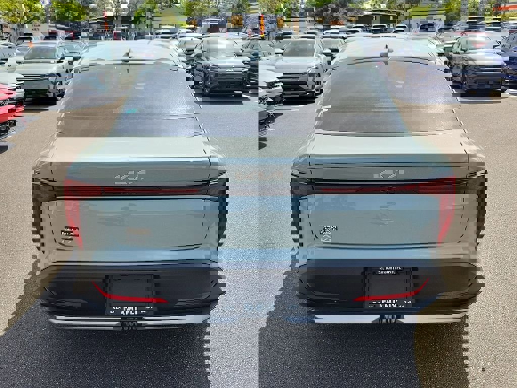 New 2026 Kia K4 LXS image 5