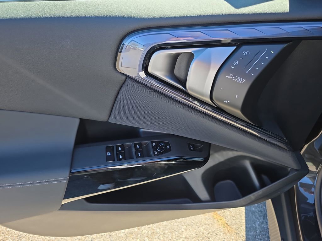 Certified 2026 BMW X3 xDrive30 w/ Convenience Package image 11