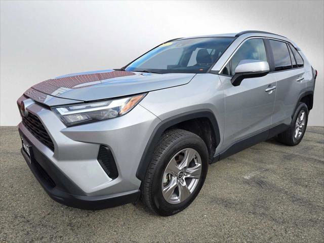 Used 2022 Toyota RAV4 XLE FWD image 7