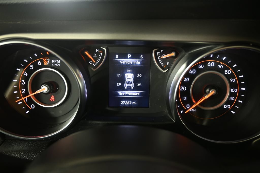 Used 2020 Jeep Wrangler Sport AWD/4WD image 23