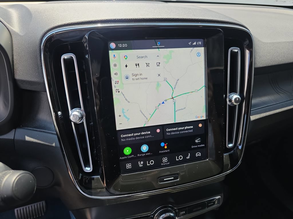Certified 2023 Volvo C40 P8 Recharge Ultimate AWD/4WD image 28