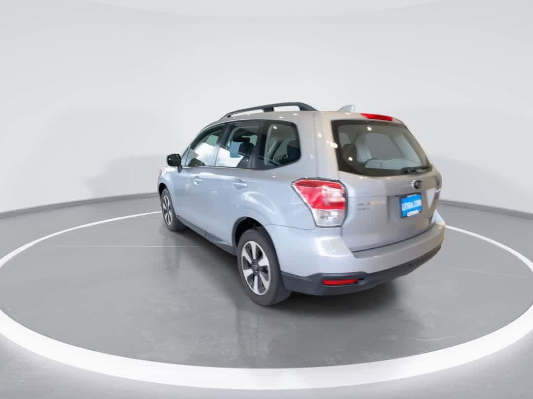 Used 2018 Subaru Forester 2.5i w/ Alloy Wheel Package AWD/4WD image 6