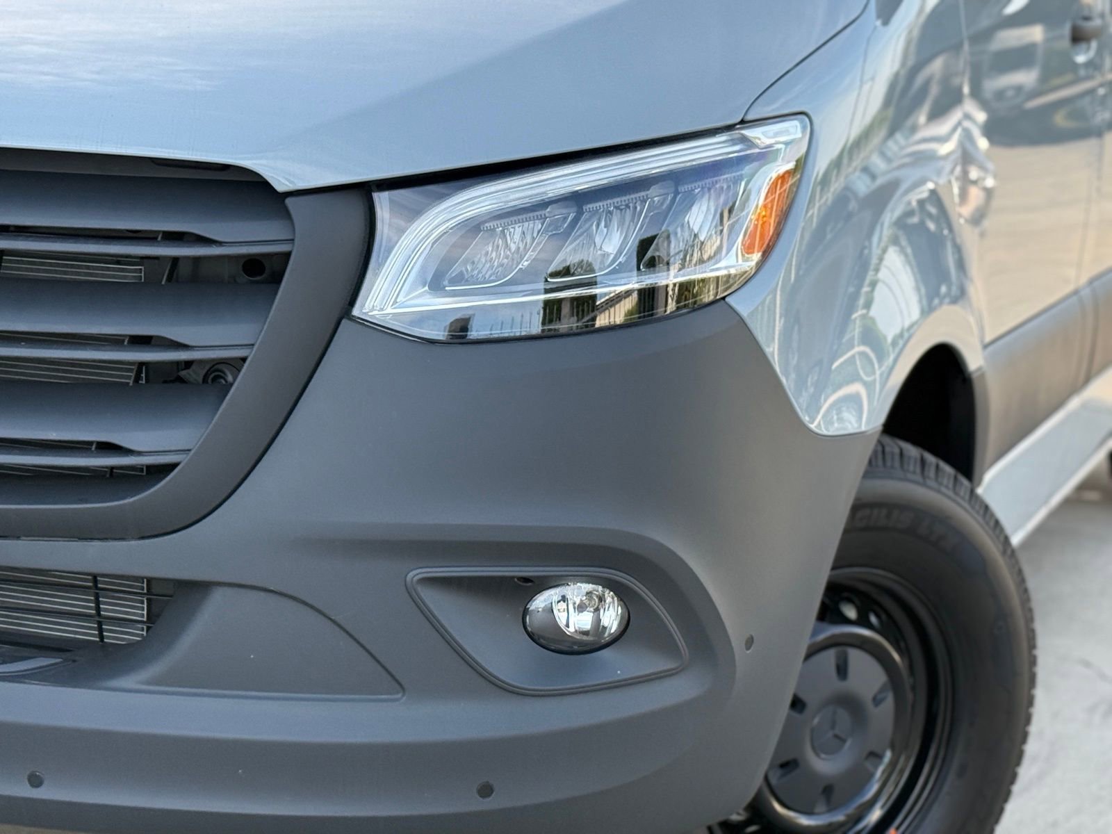 New 2025 Mercedes-Benz Sprinter 2500 image 4