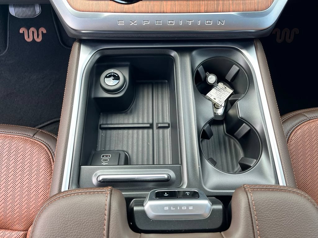 New 2026 Ford Expedition King Ranch AWD/4WD image 17