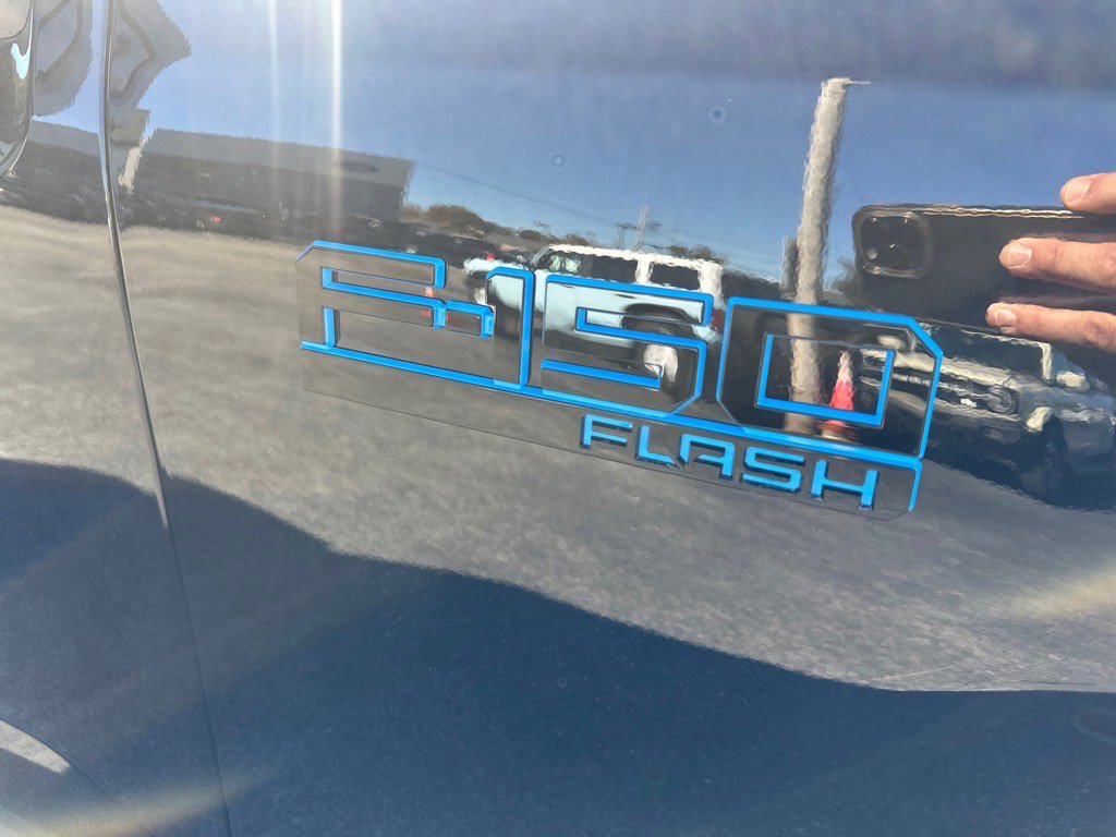 New 2025 Ford F150 Lightning Flash image 5