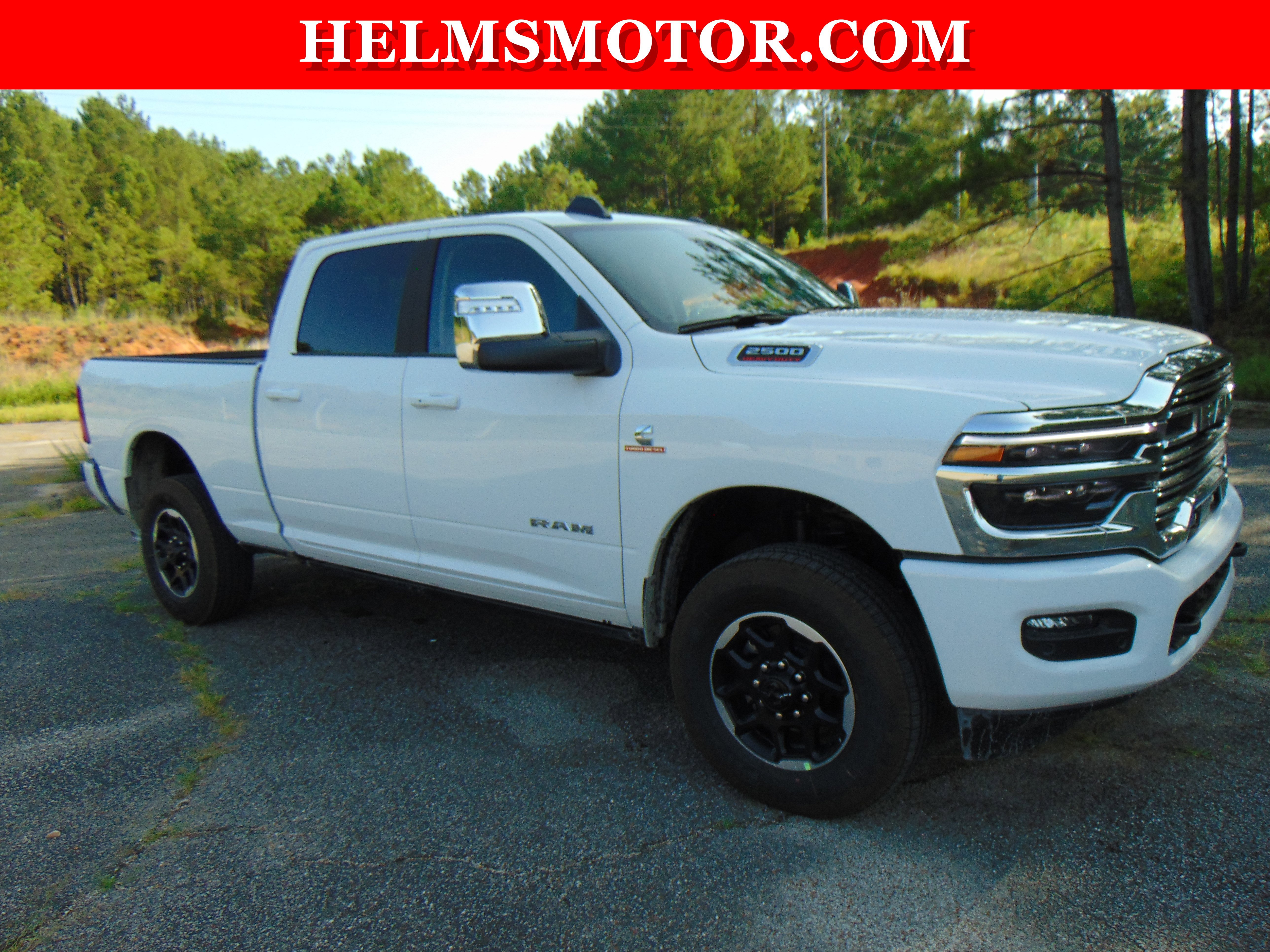 New 2025 RAM 2500 Laramie AWD/4WD image 8